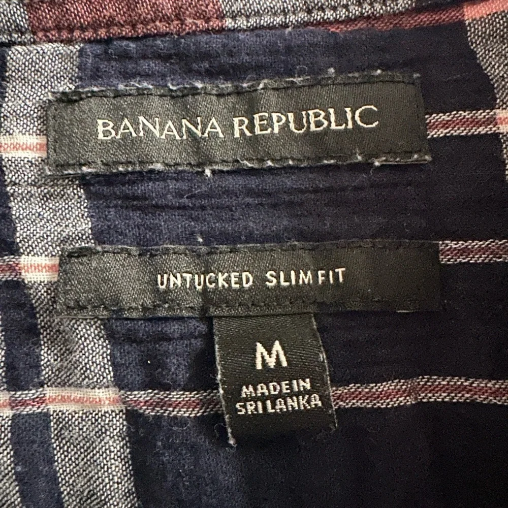 BANANA REPUBLIC UNTUCKED SLIM-FIT DOUBLE-WEAVE SHIRT SIZE MED